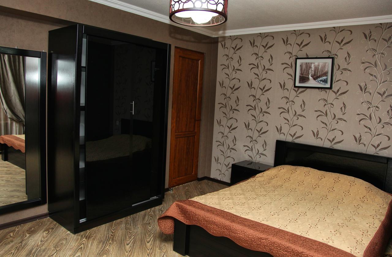 Hotel Obola Samtredia Extérieur photo