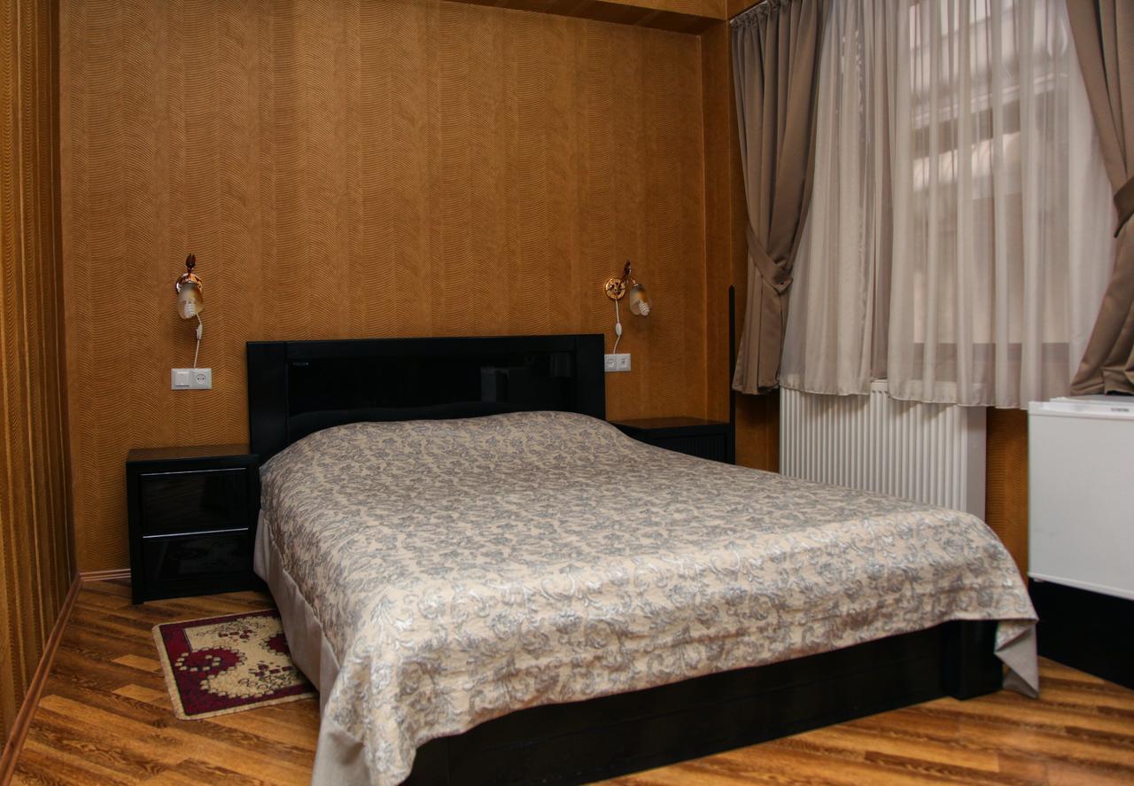 Hotel Obola Samtredia Extérieur photo