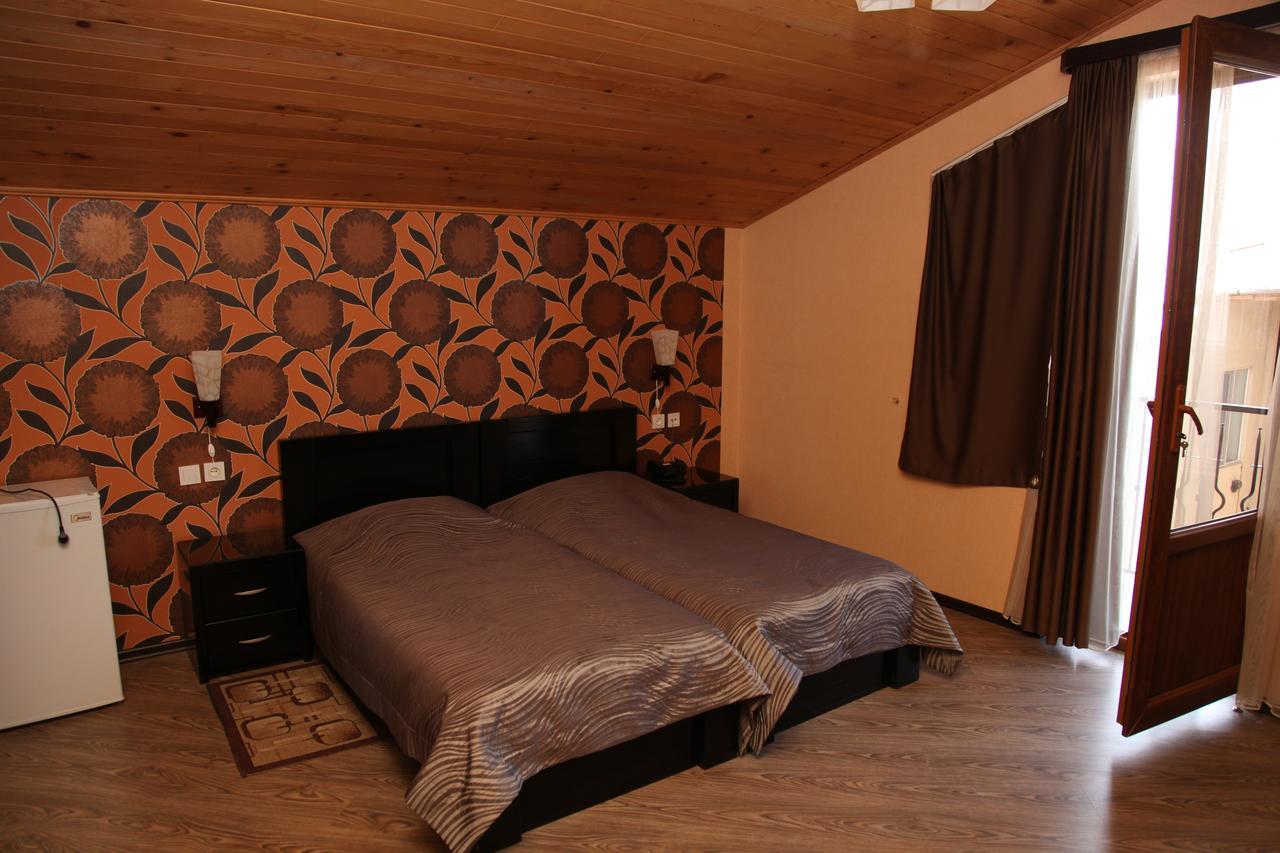Hotel Obola Samtredia Extérieur photo